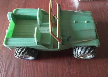 jeep zabawka z czasów prlu na czesci * 1168