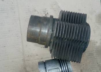 Cylinder i tłok  do silnika s 6 301 andoria