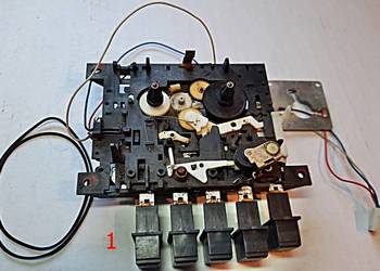 Mechanizm , mechanizmy napędu kasety radiomagnetofonu SDKR2000  RMS814