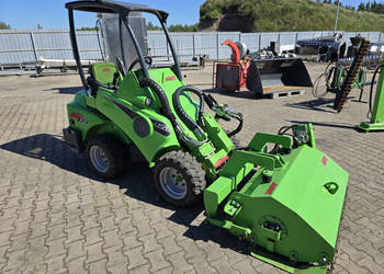 Mini ładowarka teleskopowa AVANT 423, 4x4 + 9 MASZYN (rębak, kosiarka bija…