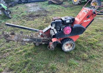 Ditch Witch 1330 Koparka łańcuchowa HONDA
