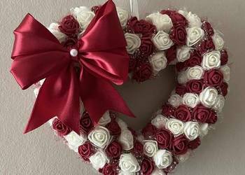 Wianek / serce dekoracyjne z róż piankowych w kolorze ecru + bordo