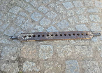 Belka polowa Ursus C-330 belka podnośnika