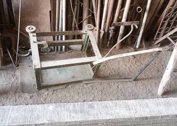 Urządzenie do kantowania kloców