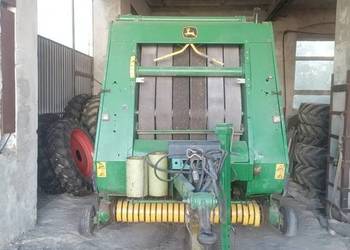 Prasa John Deere 582 model 2009