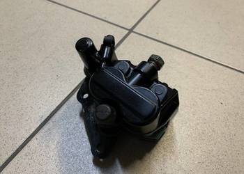 Zacisk hamulcowy przód Piaggio Gts 125 Vespa