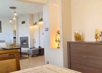 Gotowy dom z miejscem na działalność gospodarczą (sauna, kominek, bania)