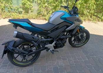 CFMOTO 125 MT