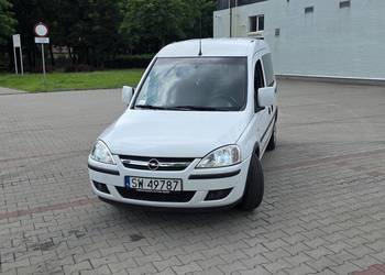 Opel Combo 1.6 b Cosmo osobowy super stan
