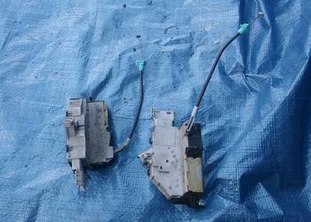 Citroen C4 I 5D 06r zamek drzwi prawy tył 9681337080