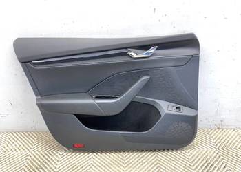 BOCZEK DRZWI LEWY PRZÓD SKODA OCTAVIA IV Kombi TAPICERKA