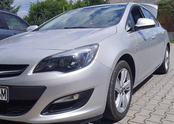 Opel Astra J