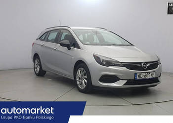 Opel Astra 1.2T Edition S&S ! Z Polskiego Salonu ! FV 23 % K (2015-2021) Opel Astra 1.2T Edition S&S ! Z Polskiego Salonu ! FV 23 % K (2015-2021)
