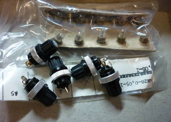 Kontrolka FMI-B z żarówką SM-28-0,05-1