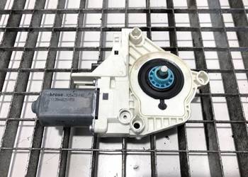 SILNIK PODNOSZENIA SZYBY PRAWY PRZÓD VOLVO FH II 82907373 Hatchback