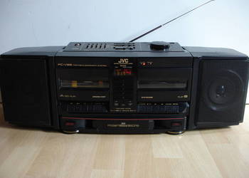 Radiomagnetofon JVC PC-V88