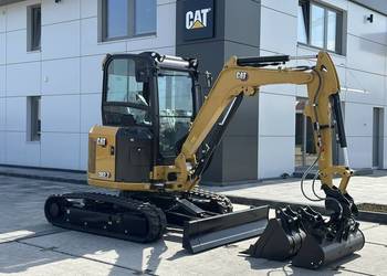 FABRYCZNIE NOWA MINIKOPARKA CATERPILLAR 301.8 FABRYCZNIE NOWA MINIKOPARKA CATERPILLAR 301.8