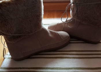 Buty zimowe TOMS.