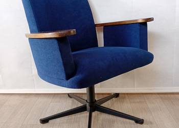 Fotel obrotowy z PRL-- KOS po renowacji