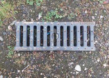 Kratka kanalizacyjna zeliwna odpływ