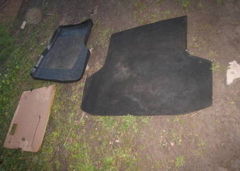 Wykładzina bagażnika + mata gumowa bagażnika Mitsubishi Carisma hatchback