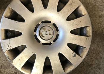BMW KOŁPAK SAMOCHODOWY BMW 3613-6768519-04 14121810 GERMANY PA6-MXGF30 15"