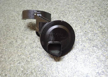 SMOK ODSTOJNIK ZABRUDZEŃ OLEJU YAMAHA XJ6 DIVERSION 09-16R