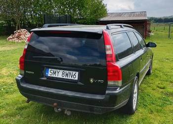 Volvo V70 uszkodzone zawieszenie prawy przód