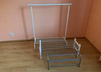 wieszak na ubrania, półka i stojak rozsuwany na buty