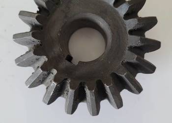 KOŁO Z-18 ORGINAŁ RNZ ROZSIEW.NAWOZÓW KOŁO Z-18 ORGINAŁ RNZ ROZSIEW.NAWOZÓW