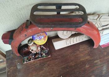 Komar błotnik,lampa i bagażnik.