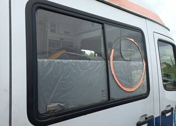 Szyba przesuwna bus osobowy van camper przyczepa kempingowa szyba atermiczn