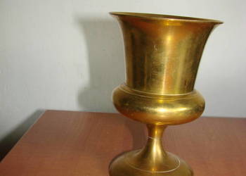 mosiężny kielich, puchar
