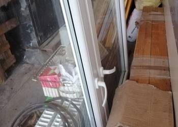 Okno 200 x 140 dzielone na pół uchylne białe