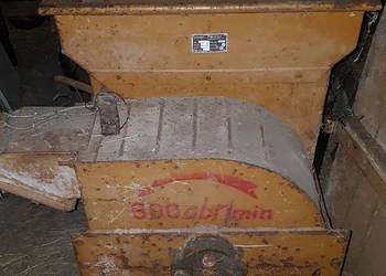Śrutownik kamieniowy do zboża LUZAMET SD13/H123 LUZAMET