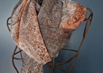 Cienki szalik nowy bez metki wzór jak patchwork kolory rudy i szary