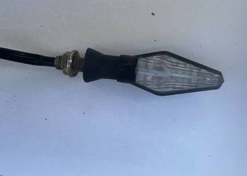 kierunkowskaz Suzuki GSR 600