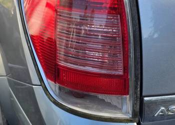 Opel Astra H kombi tylna lampa