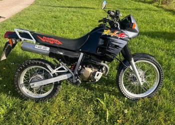 Honda nx 250 dominator. Super stan