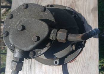 Wakum pompa Mersedes W 123