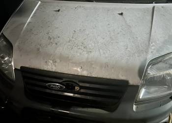 Ford Courier wszystkie części chłodnia .