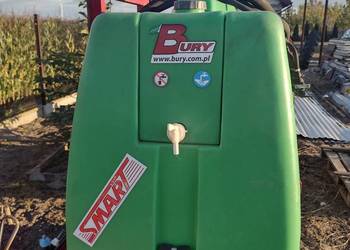 Opryskiwacz 600l belka 12