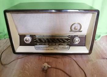 Stare radio lampowe z lat 60 tych.    ;;;;;Sprawne ;;;!!!!   Rezerwacja