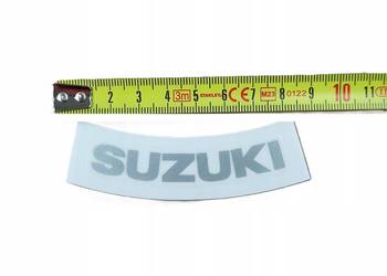 NAKLEJKA "SUZUKI" NA CZACHĘ SUZUKI XF 650 1997-1999 ORYG 6828004F0013L