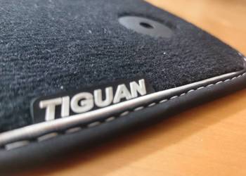 welurowe dywaniki VW TIGUAN 2 Czarne - ORYGINAŁ MOQ