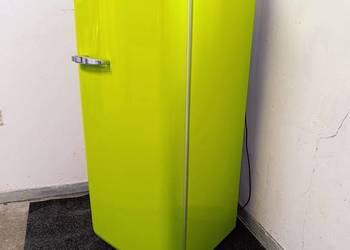 Lodówka Smeg limonkokwa 156vm