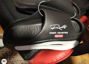 Klapki piankowe robione w calosci