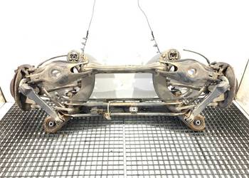 BELKA TYŁ MERCEDES S212 Kombi 09-16 TYLNA, ZAWIESZENIA