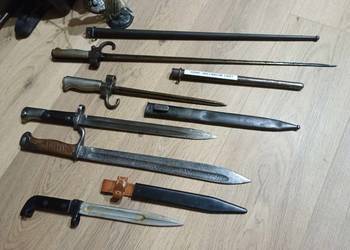 Bagnet Liść lebel AK Rózne z Epoki.