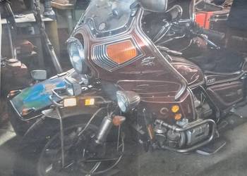 Honda Goldwing GL1200 z wózkiem bocznym 2 sztuki do renowacji